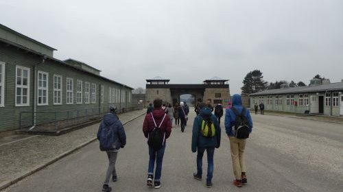 Ametrinklasse auf Exkurs im KZ Mauthausen