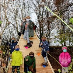 Neue Spielmöglichkeiten im Pausenhof