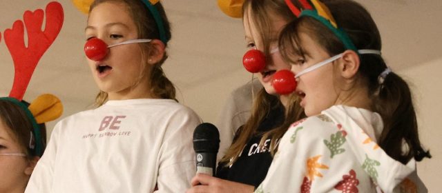 Montessorischule feiert Winterfest